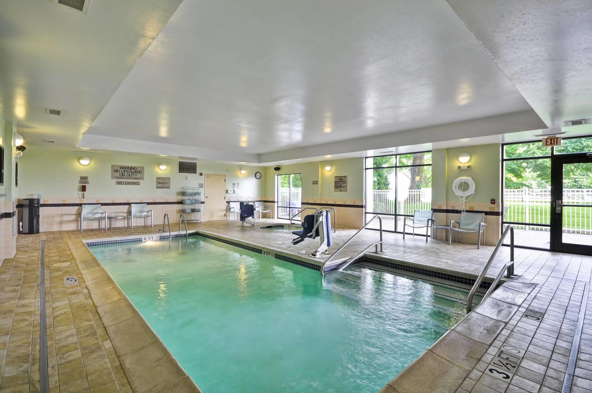 Springhill Suites Lexington Near The University Of Kentucky Exterior foto