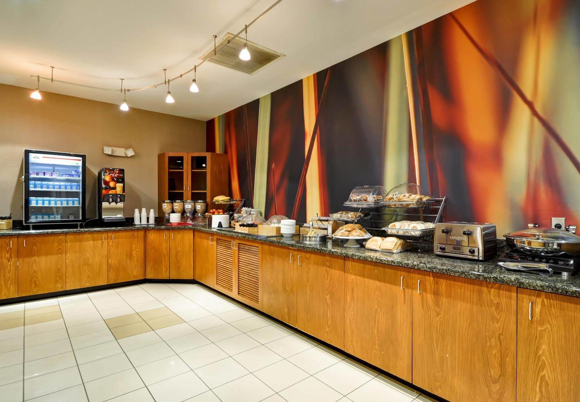 Springhill Suites Lexington Near The University Of Kentucky Exterior foto