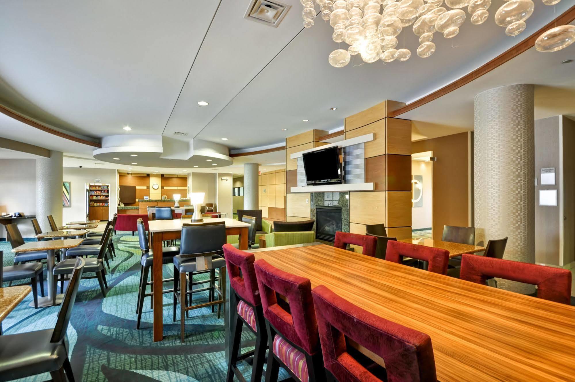 Springhill Suites Lexington Near The University Of Kentucky Exterior foto